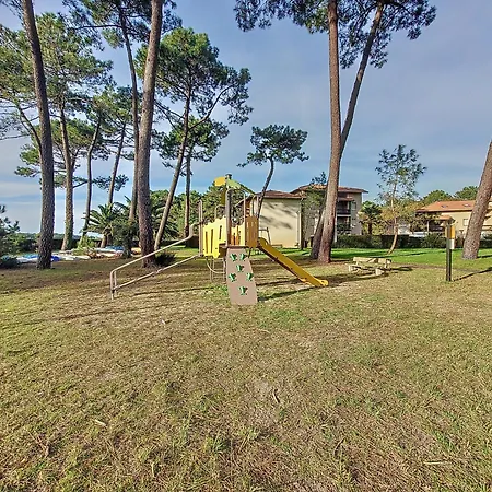 S-plage 02-soustons Joli Petit Avec Jardin Et Piscine Pour 4 Personnes Apartment