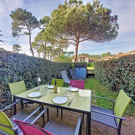 Apartment S-plage 02-soustons Joli Petit Avec Jardin Et Piscine Pour 4 Personnes *